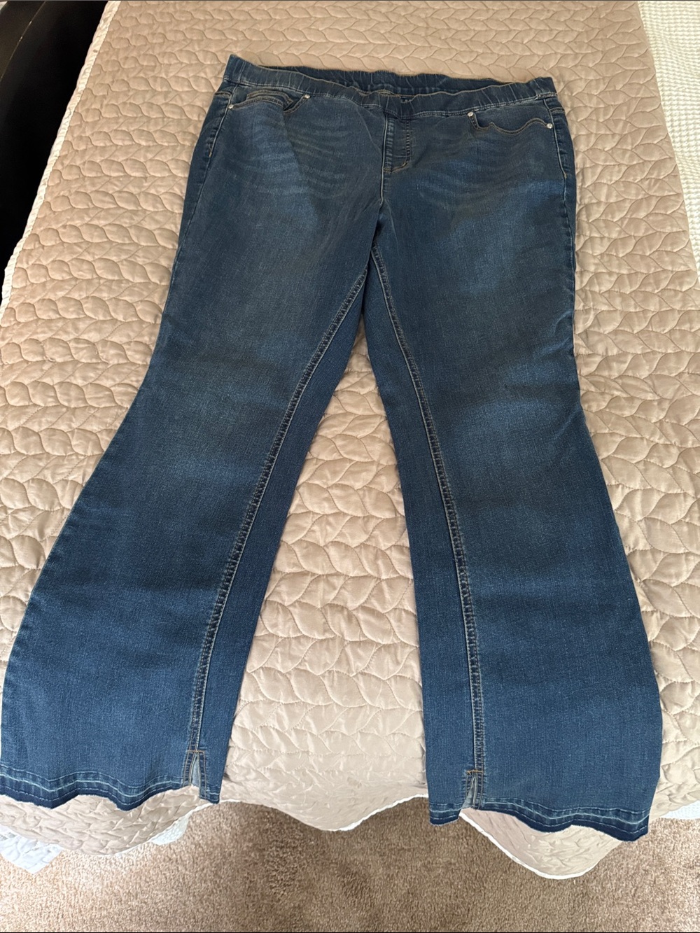 Isaac Mizrahi Indigo Wide Leg Jeans